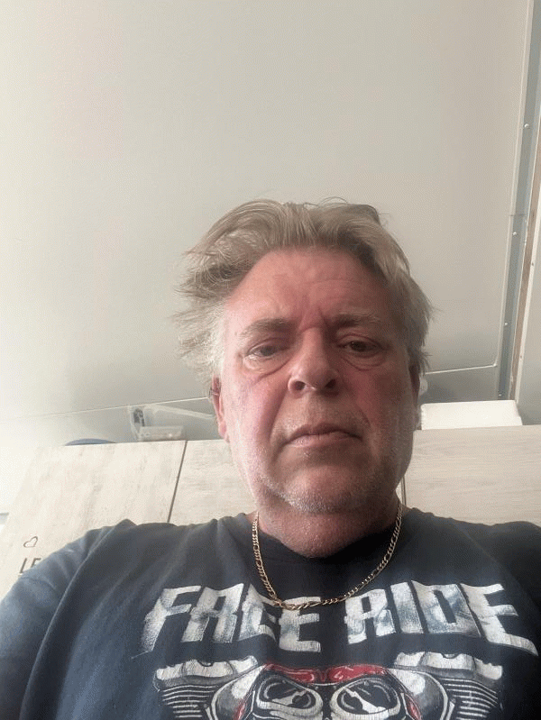 Alain 55 ans Fréjus