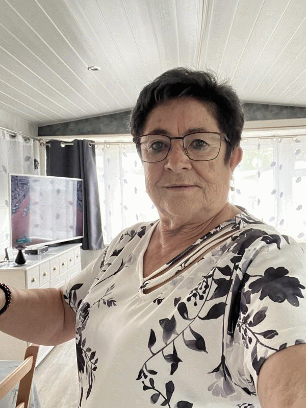 Christiane 74 ans Mimizan