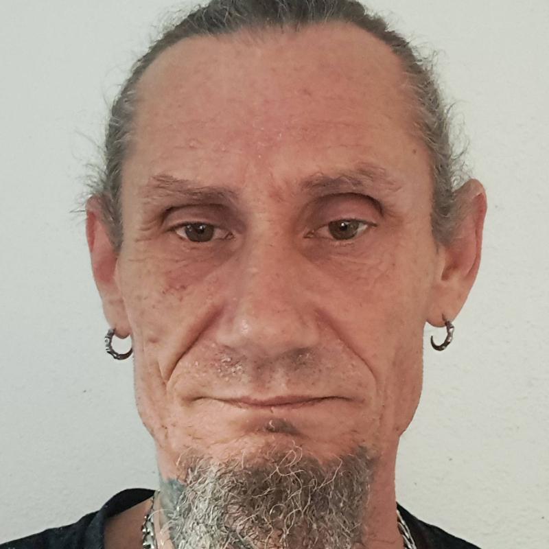 manu 48 ans Nîmes