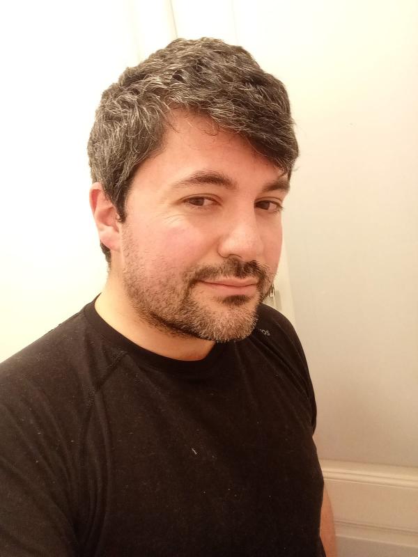 Charly 32 ans Saint Étienne