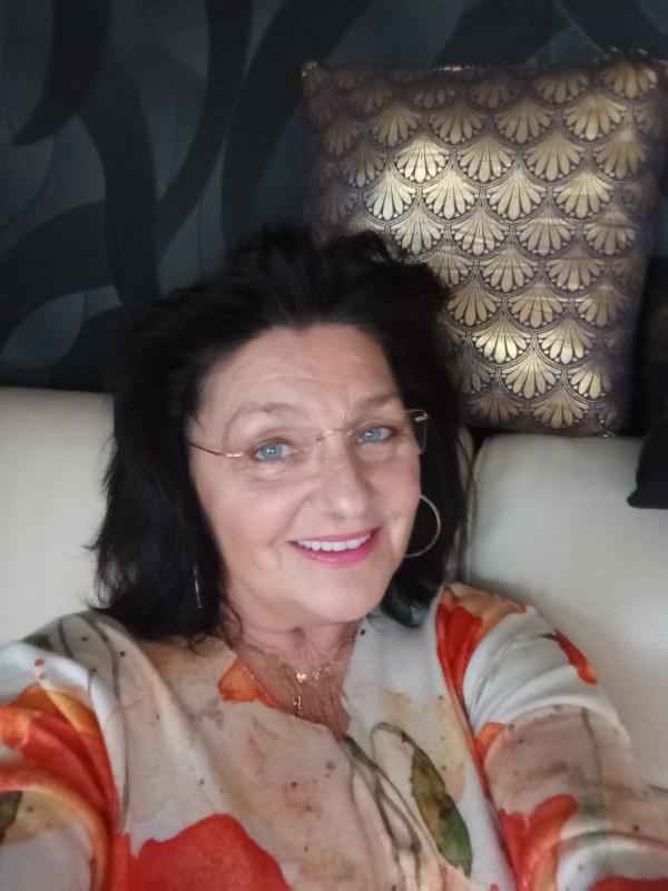 Natalia 61 ans Arras