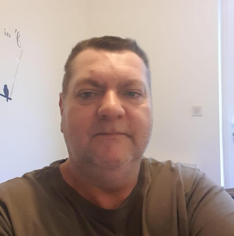 daniel 52 ans Saint Estève