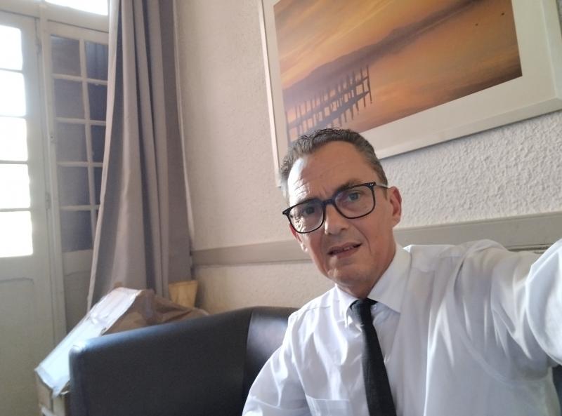 jerome 54 ans Décines Charpieu