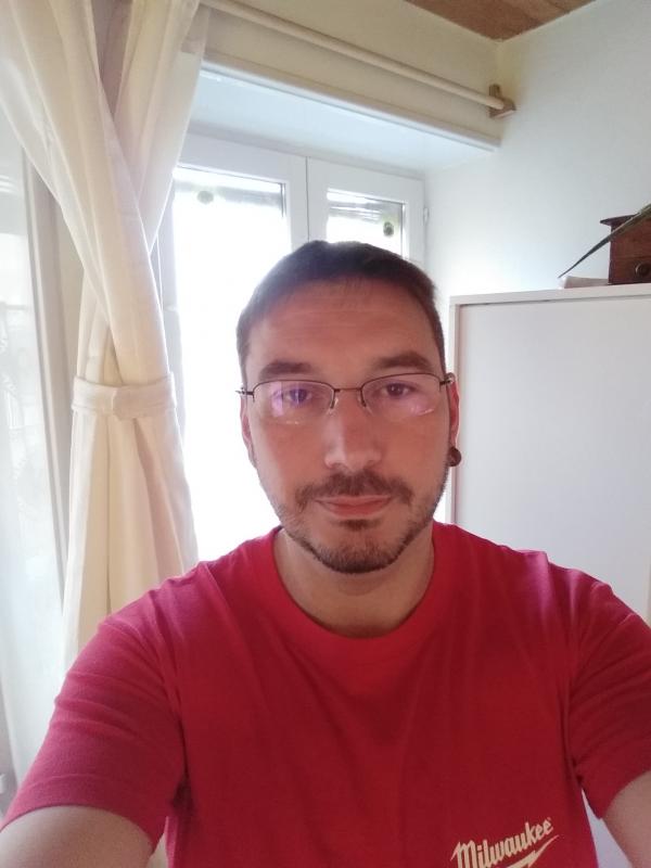 Nicoco  44 ans Lantriac