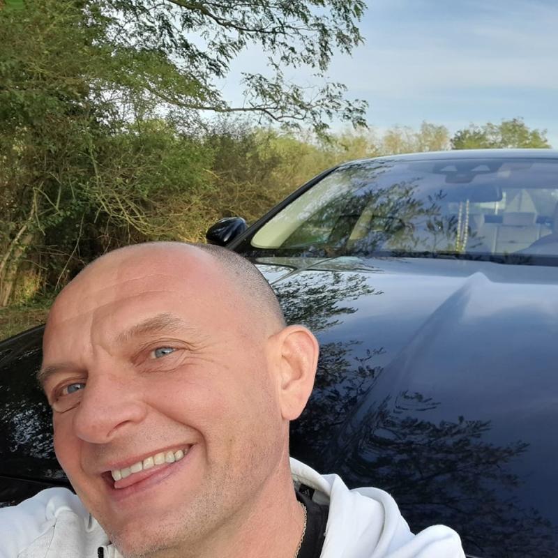 alexis 46 ans Créteil
