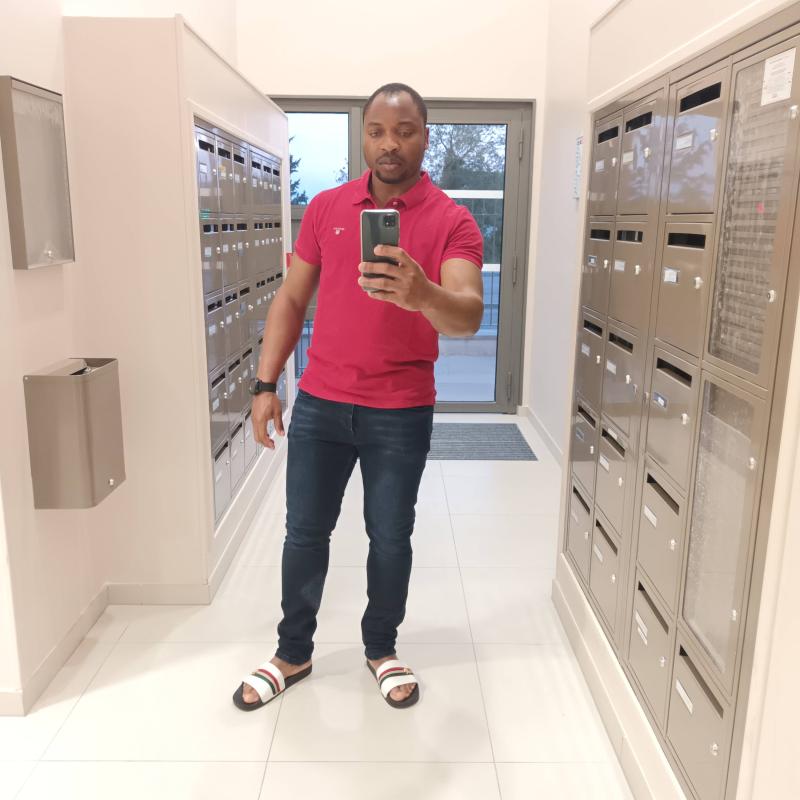 Joël 34 ans Corbeil Essonnes