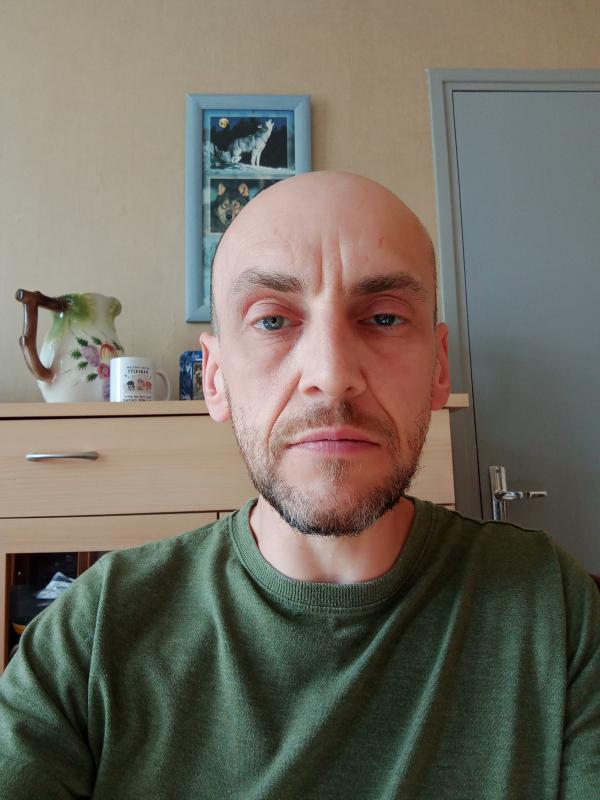 Laurent  53 ans Méricourt