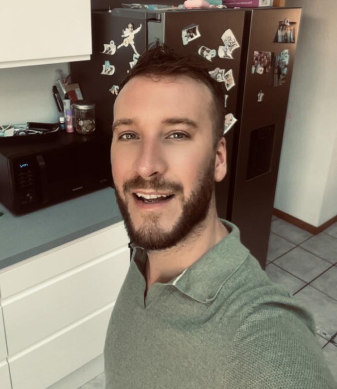 Aymeric 38 ans Téteghem