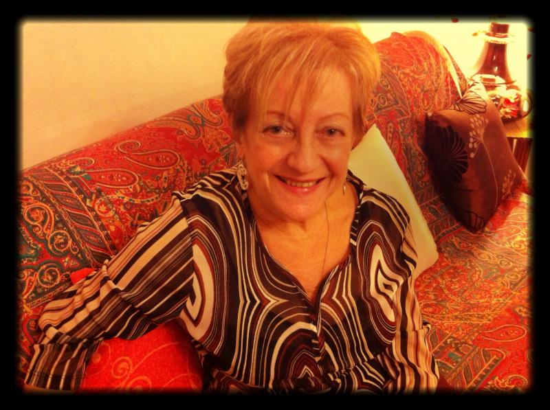Maud 78 ans Arles