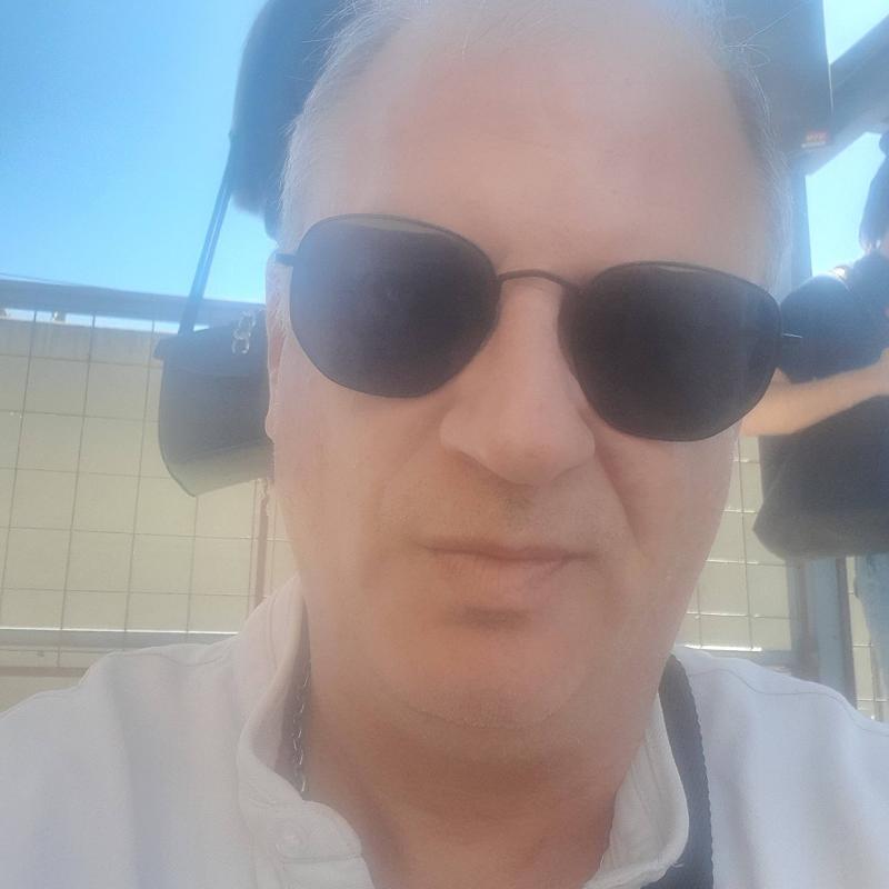seb 53 ans Millas