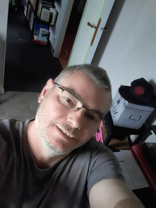 fred 52 ans Longpont sur Orge