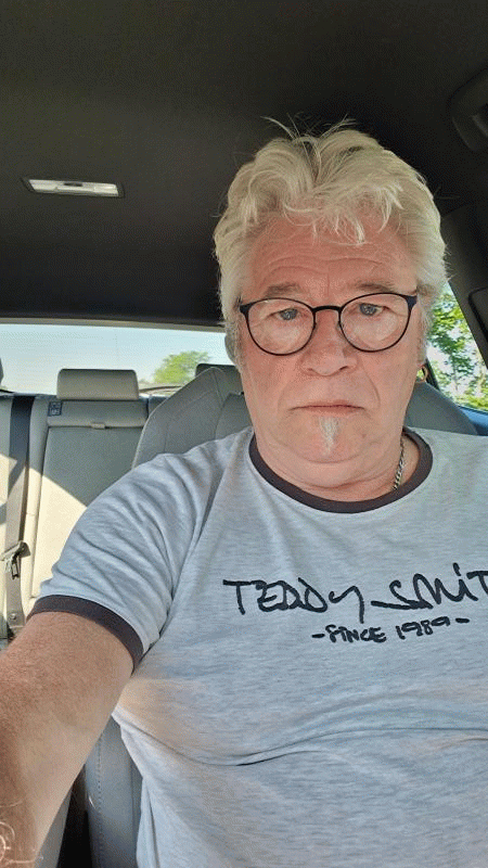 Jacky 64 ans Saint Vaast de Longmont
