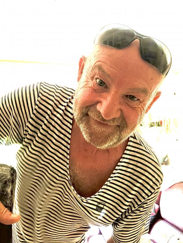 Herve  62 ans Nîmes