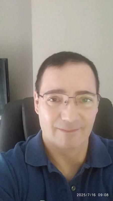 Valentin 59 ans Paris