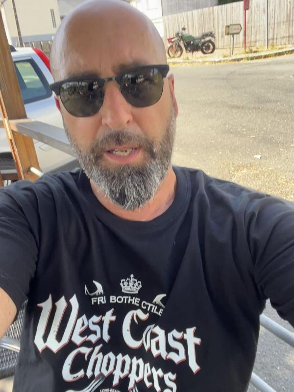 laurent 54 ans Frontignan