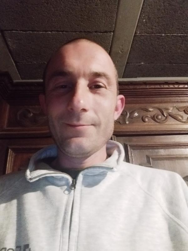 FABRICE CHATELIN 42 ans Guer