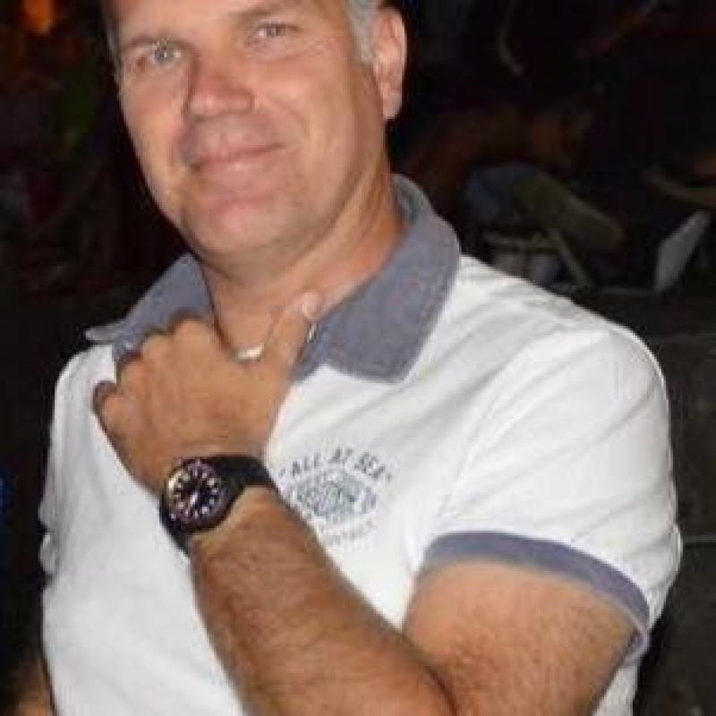 hugo 62 ans Angers
