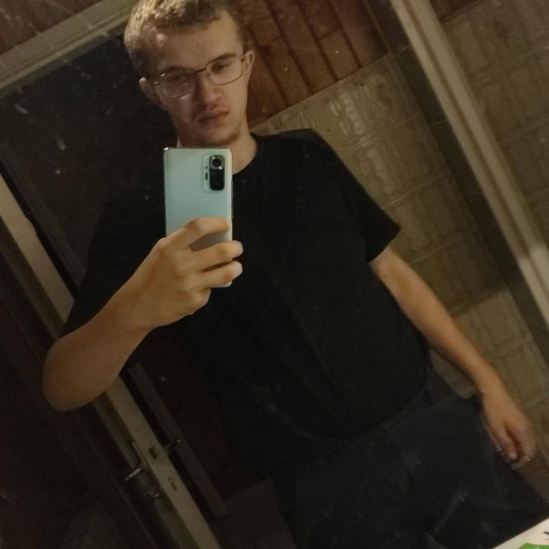 Elioth 19 ans Aulnoye Aymeries