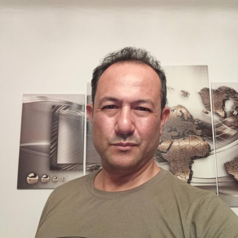 ken Richard 49 ans Lisses