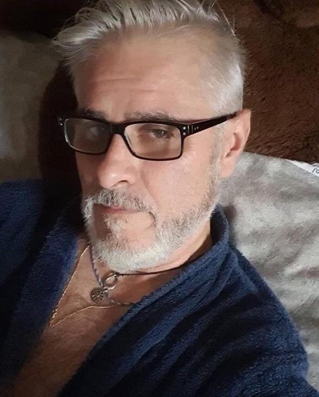 Benoit 63 ans Lille