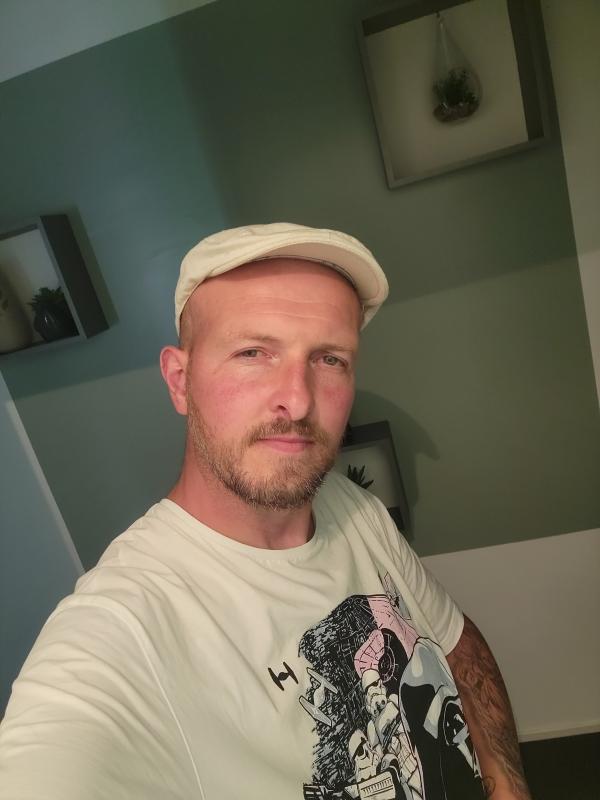 Ixmame 42 ans Arras
