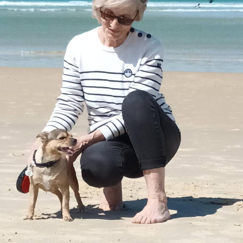 nini 72 ans Saucats