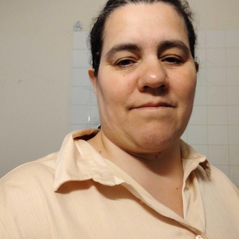 Stéphanie 48 ans Évron