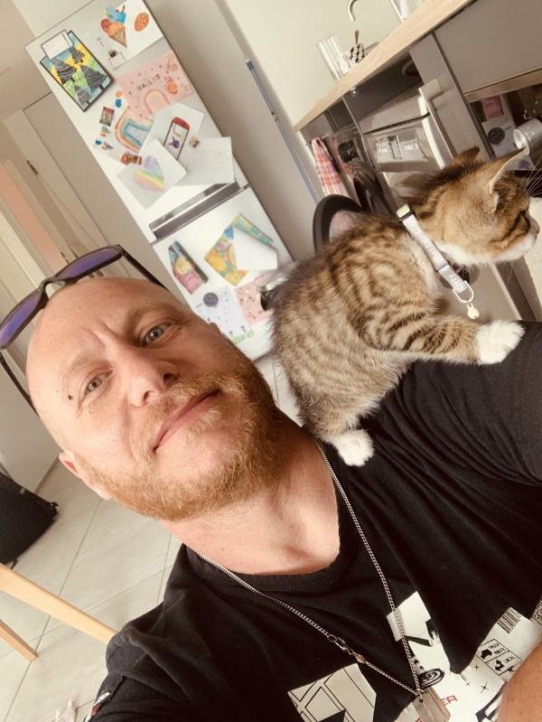 Franck 44 ans Saint Pierre en Faucigny