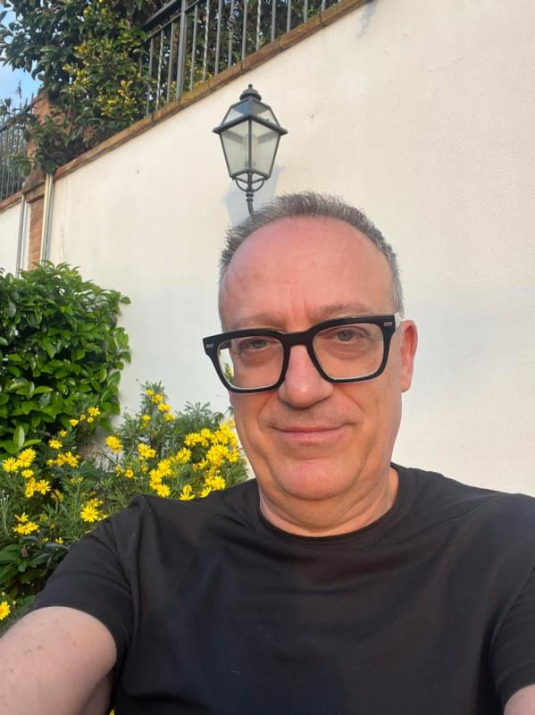 Gerard 60 ans paris 1er arrondissement
