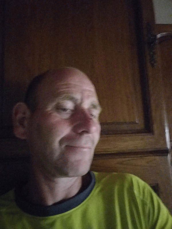 Cricri  49 ans Aulnois sous Vertuzey