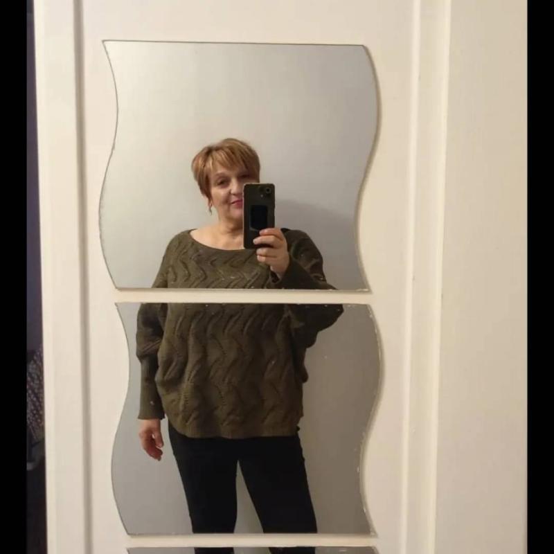 Suzie 58 ans Longuenesse