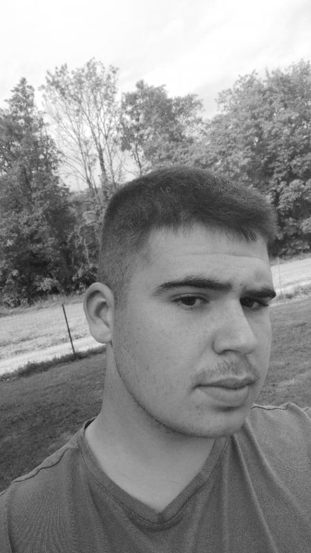 enzo 19 ans Mirecourt
