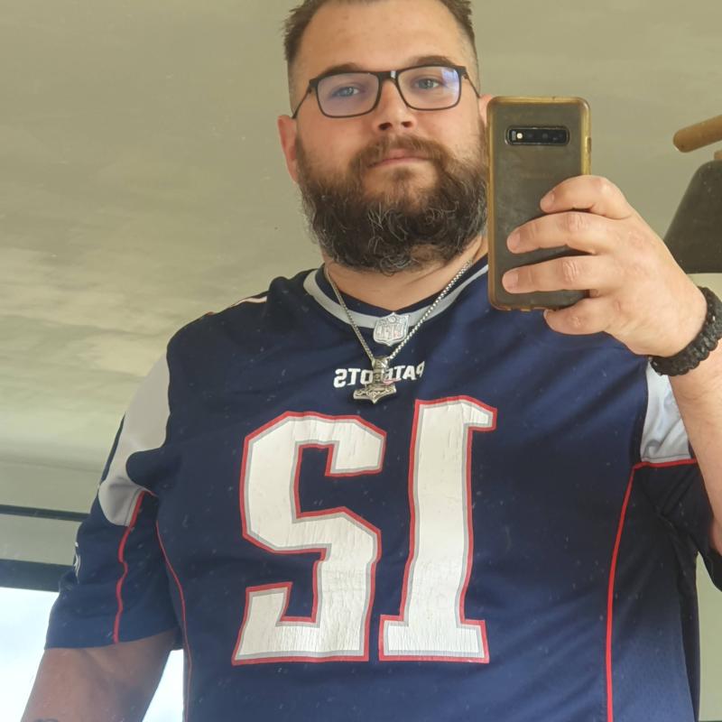 max 34 ans La Chaussée