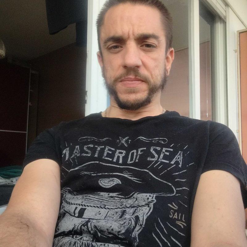 Fred 38 ans Talange