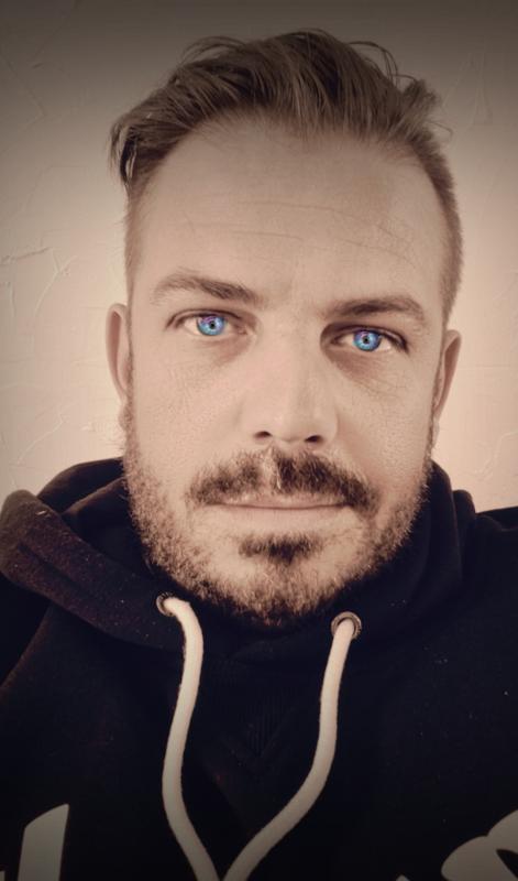 Sylvain  38 ans Pont Audemer