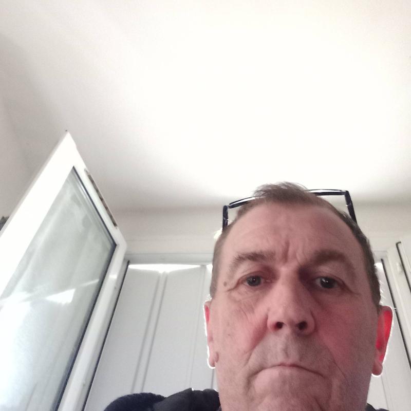 jerome 54 ans Le Mans