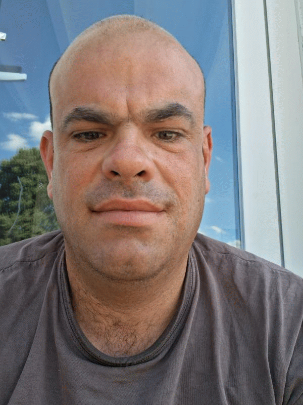 Jeremy 40 ans Bégaar