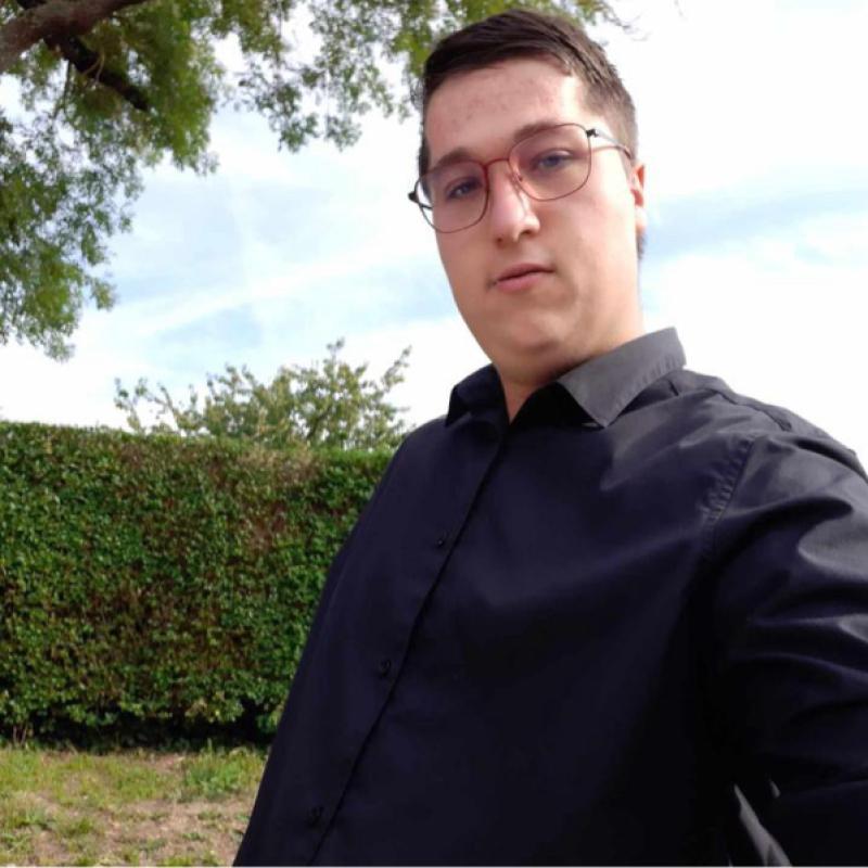 juju 21 ans Francheville