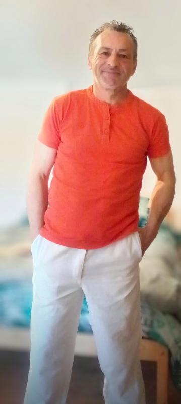Mickael  59 ans Surgères