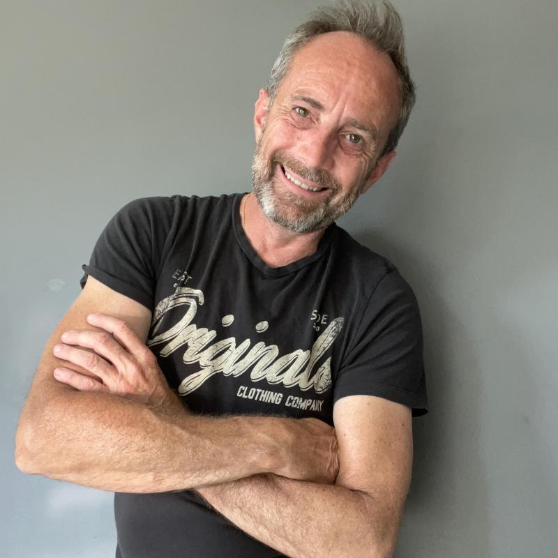 cyril 45 ans Montreuil