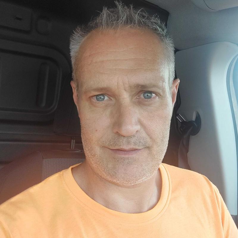 Olivier 51 ans Bouzonville