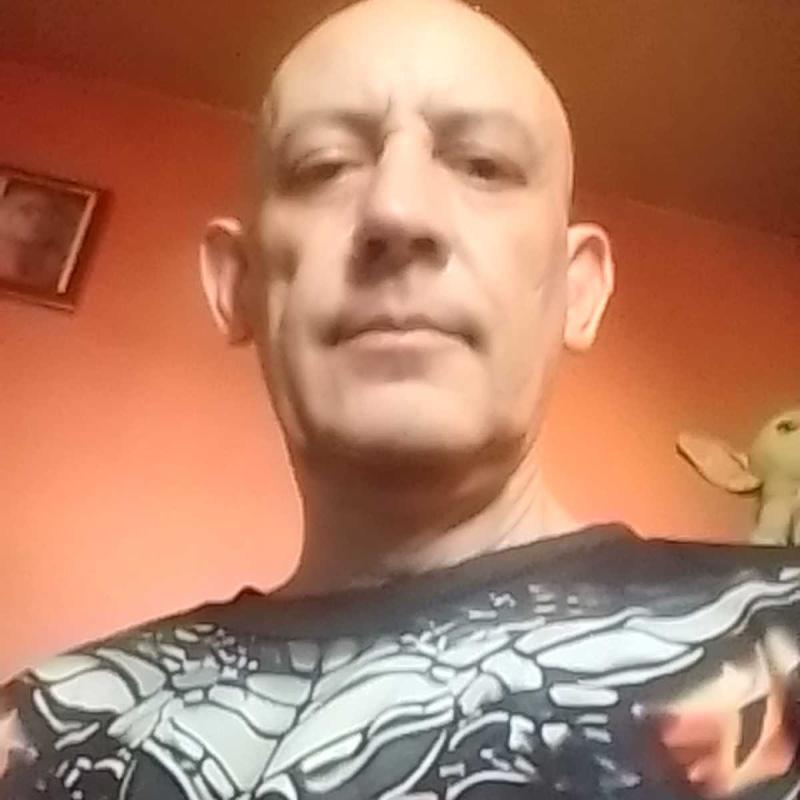 fred 55 ans Colombes