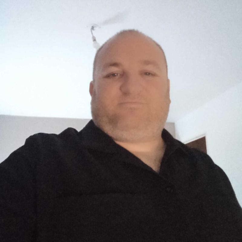 Sébastien  45 ans Artannes sur Indre