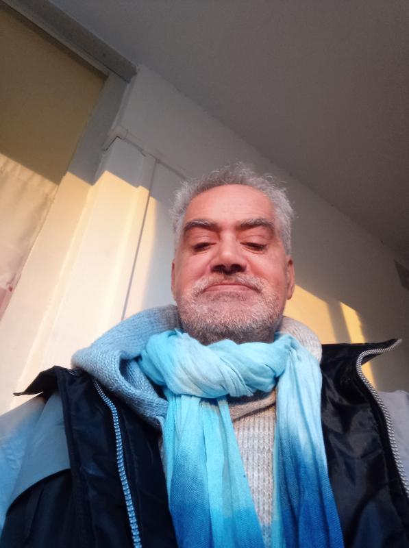 Mohamed  57 ans Ancône