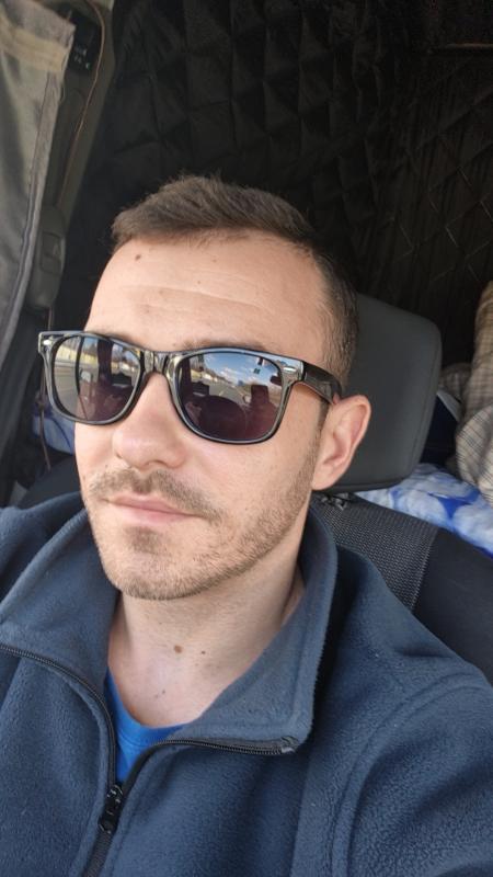 Andrei 28 ans Courcouronnes