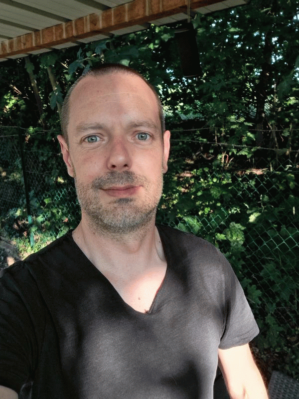 M-M 46 ans Petit Couronne