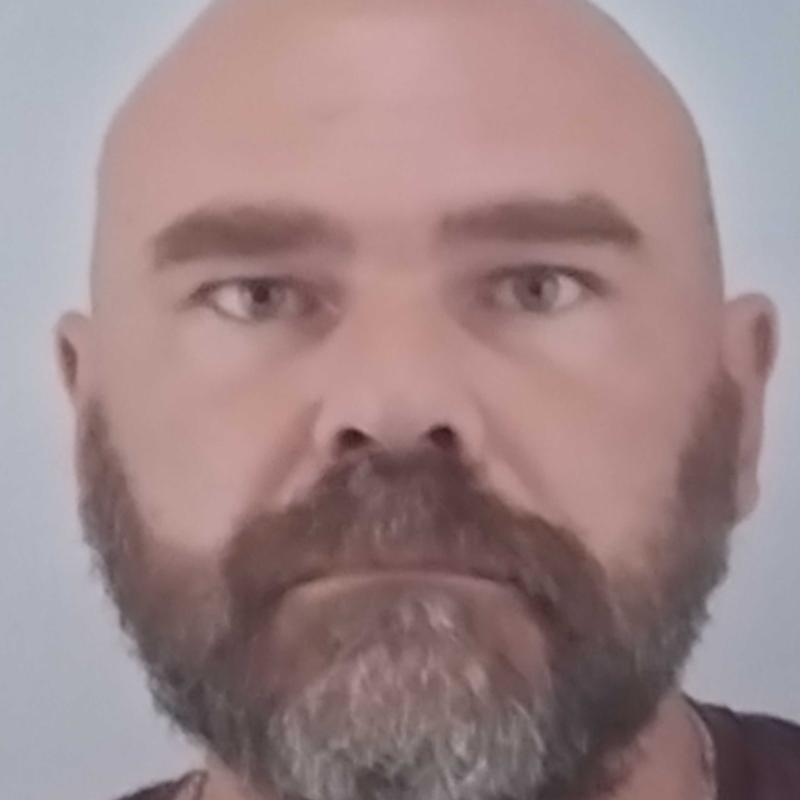 Fred 45 ans Rauville la Bigot