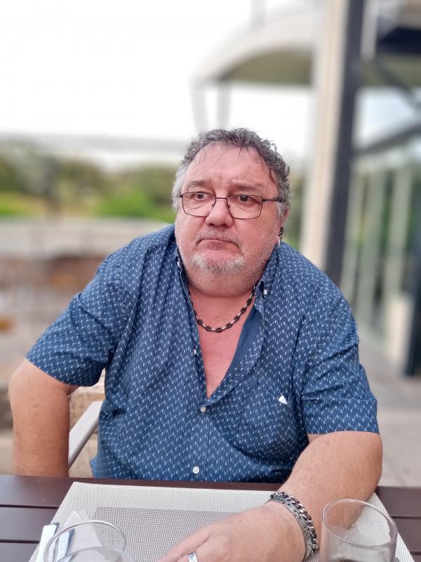 Jack  61 ans Crozon