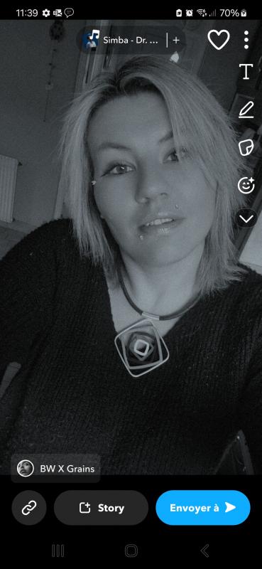 Lolotte 38 ans Aubin Saint Vaast