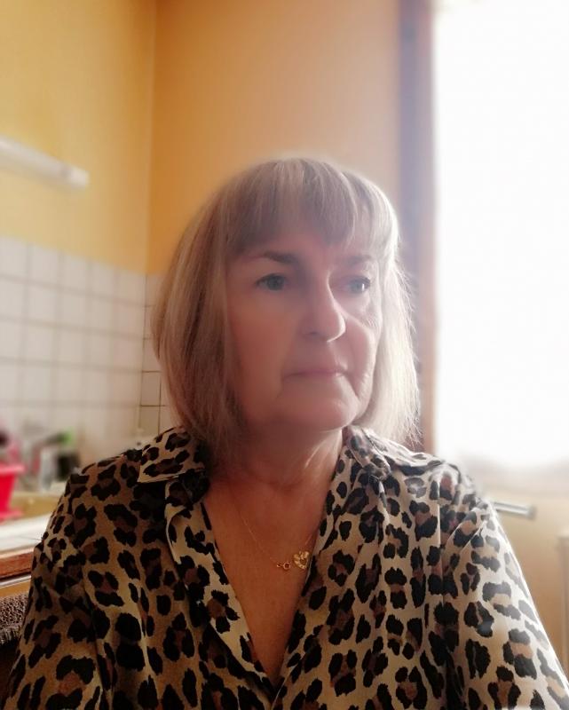 Brigitte 67 ans Beaune